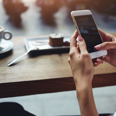 yksinäisyys, ystävyys