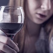 alkoholi, pelot, paniikkikohtaus