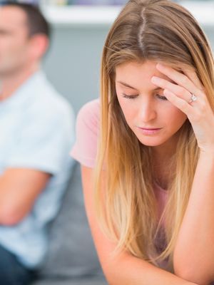 Narsisti on mielestään täydellinen mutta vähättelee muita, valehtelee ja saa muut voimaan pahoin.