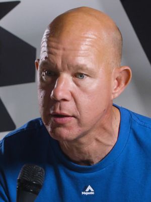 Kaj Kunnas selostaa.