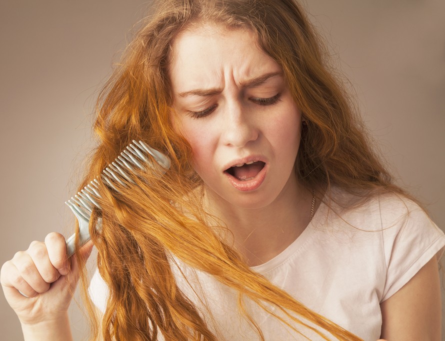 päänahan kuivuus, hilse, rasvoittuva tukka