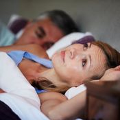 Vaihdevuodet unettomuus hormonihoito