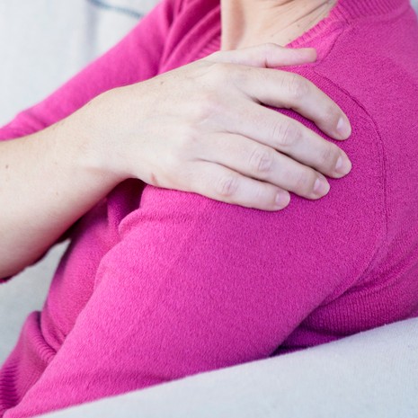 jäätynyt olkapää, olkapää