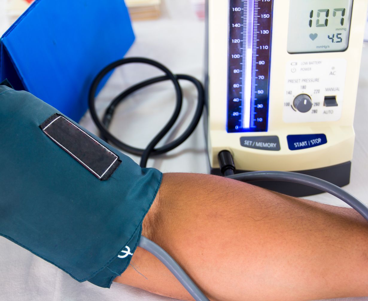 Verenpainetta kannattaa mitata kotona. Tästä mittaamisesta on selvää hyötyä.